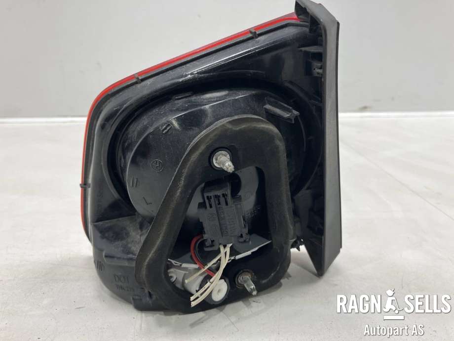 Baklykt høyre indre til VW Tiguan 2007-2011 (Type I, Fase 1)  (5N0 945 094 B|)