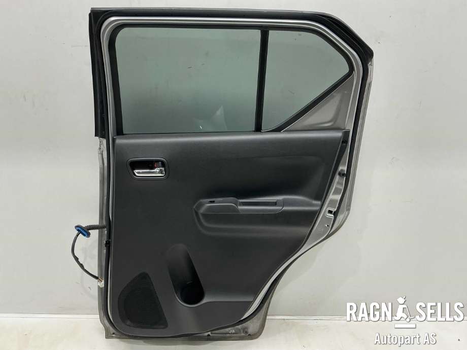 Dør høyre bak til Suzuki Ignis 2016-->> (Type II) (68003-62R00-000|)