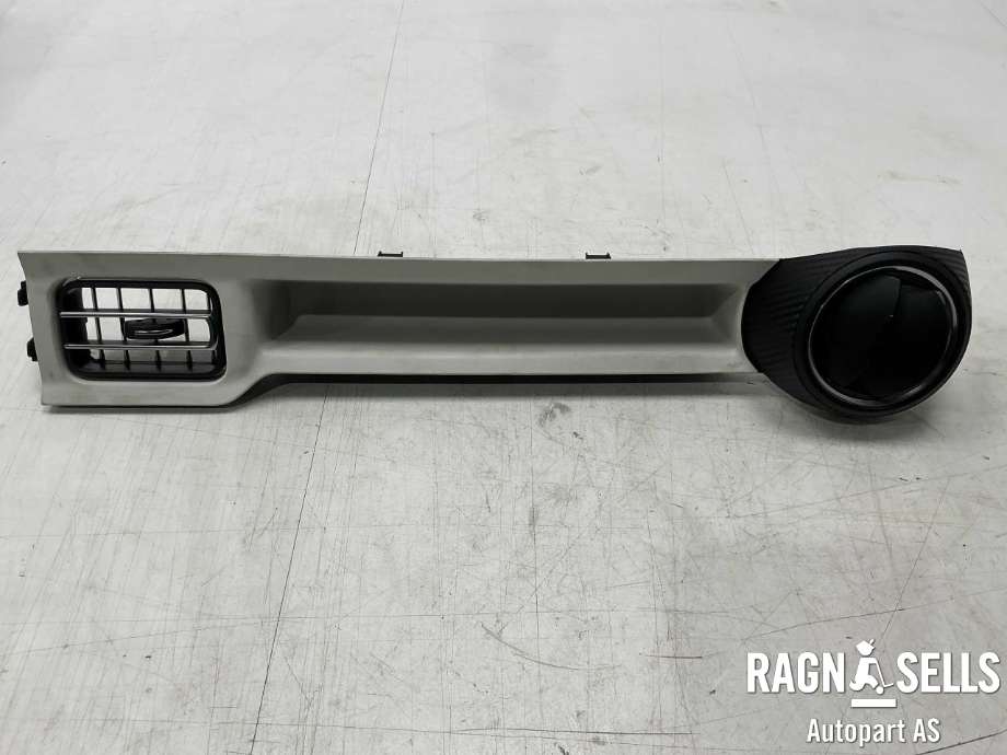 Dashbord diverse til Suzuki Ignis 2016-->> (Type II) (73841-62R60-CFG|7384162R6LH|)