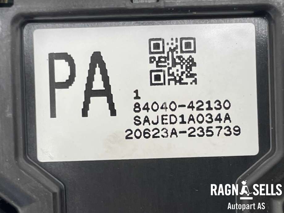 Bryter ruteheis førerdørspanel til Toyota RAV4 2019-->> (Type V)  (84040-42130|20623A-235739|8404042130|)