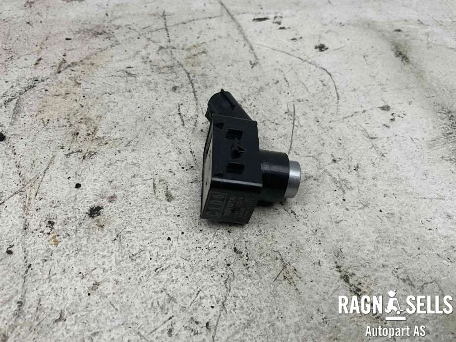 Parkeringssensor foran til Toyota RAV4 2019-->> (Type V)  (8934133220P1|8934133220|188500-2700)