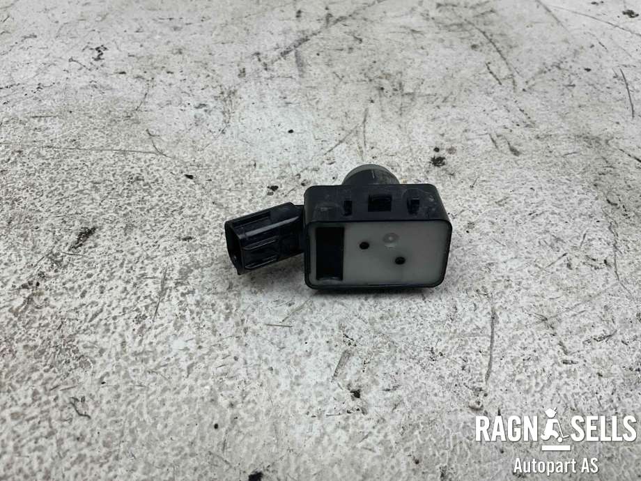 Parkeringssensor foran til Toyota RAV4 2019-->> (Type V)  (8934133220P1|8934133220|188500-2700)