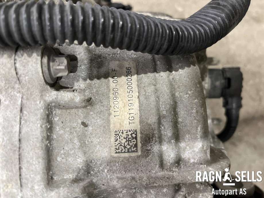 Motor elbil foran til Tesla Model 3 2018-2023 (Fase 1)  (1120960-00-F|)