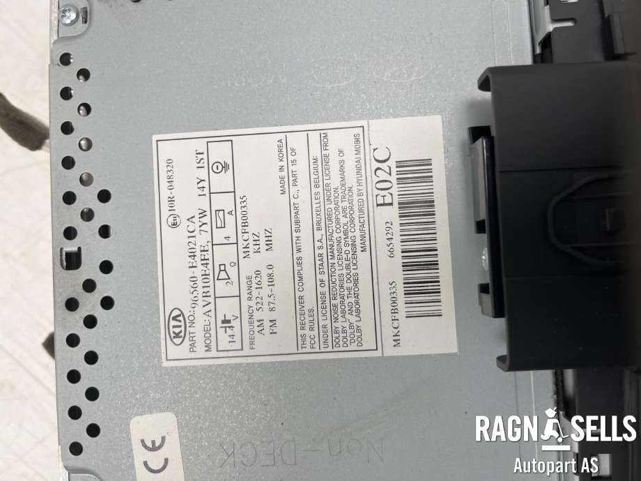 Bilstereo navigasjon skjerm til Kia Soul 2014-2019 (Type II) (96560E4021CA|)