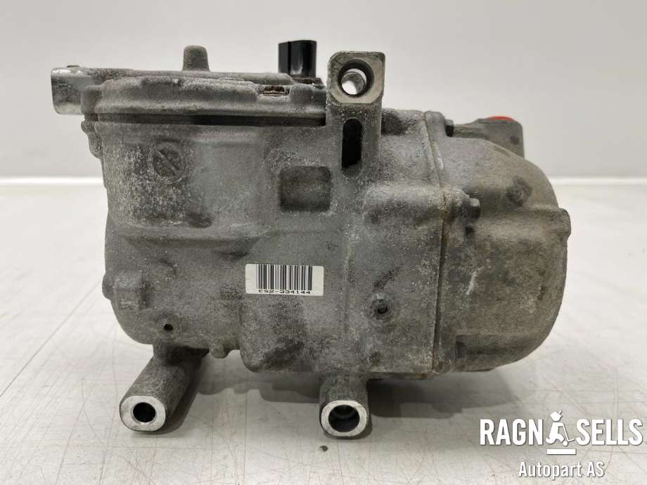 Aircondition kompressor til Toyota Prius 2009-2016 (Type III) (COMBI) (COMBI) (8837047031|)