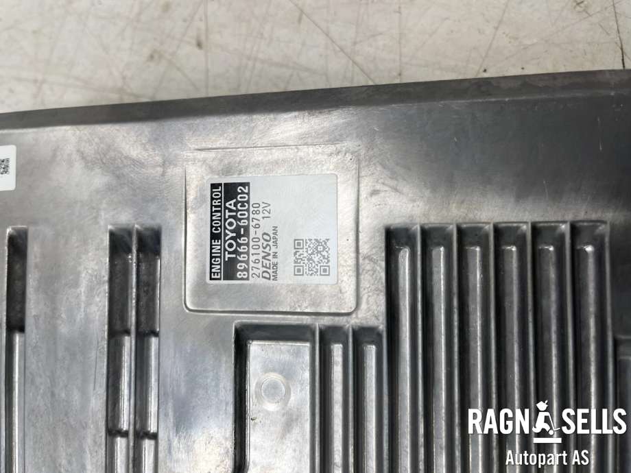 Styreenhet motor til Toyota Land Cruiser 150 2014-->> (Fase 2)  (89666 60C02|276100 6780|)