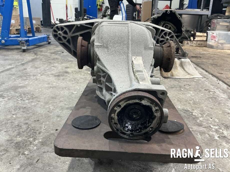 Kardang klokke bak til Audi A5 2007-2016 (Type I)  (0BC 500 043|)