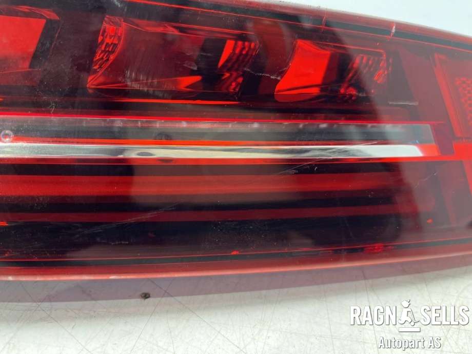 Baklykt høyre ytre til Jaguar I-PACE 2018-->> (T4K1822| J9D313404CC|T4K16640| J9D313404CD|)