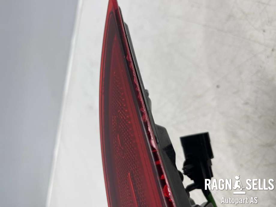 Baklykt høyre ytre til Jaguar I-PACE 2018-->> (T4K1822| J9D313404CC|T4K16640| J9D313404CD|)