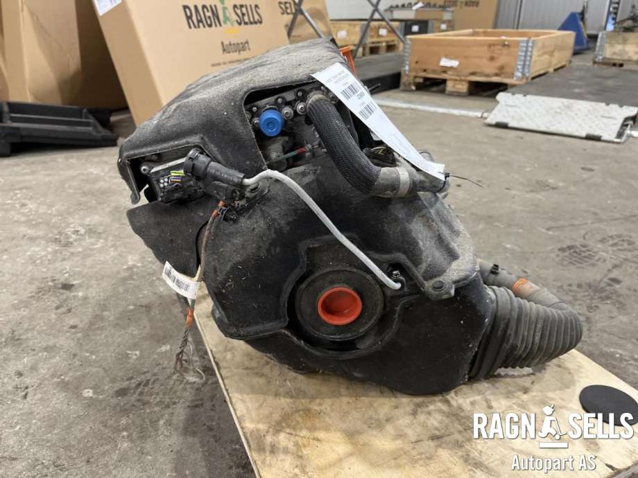 Motor elbil bak til Jaguar I-PACE 2018-->>  (T4K9605| J9D375764AG|T4K20799| J9D375764AN|)