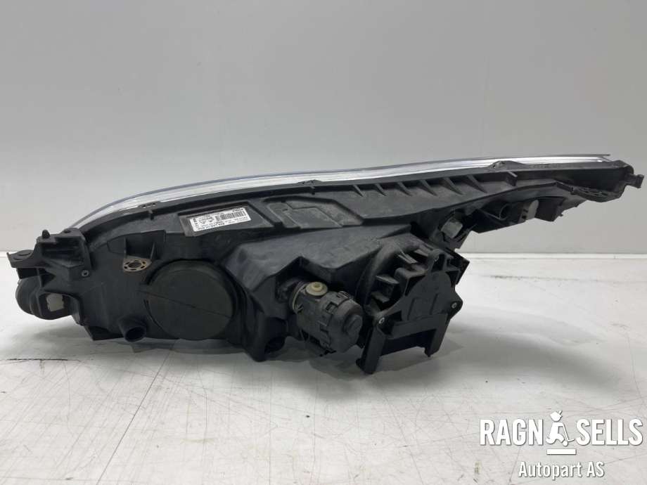 Frontlykt høyre xenon til Citroën C4 2004-2011 (Type I)  (6206 L6|)