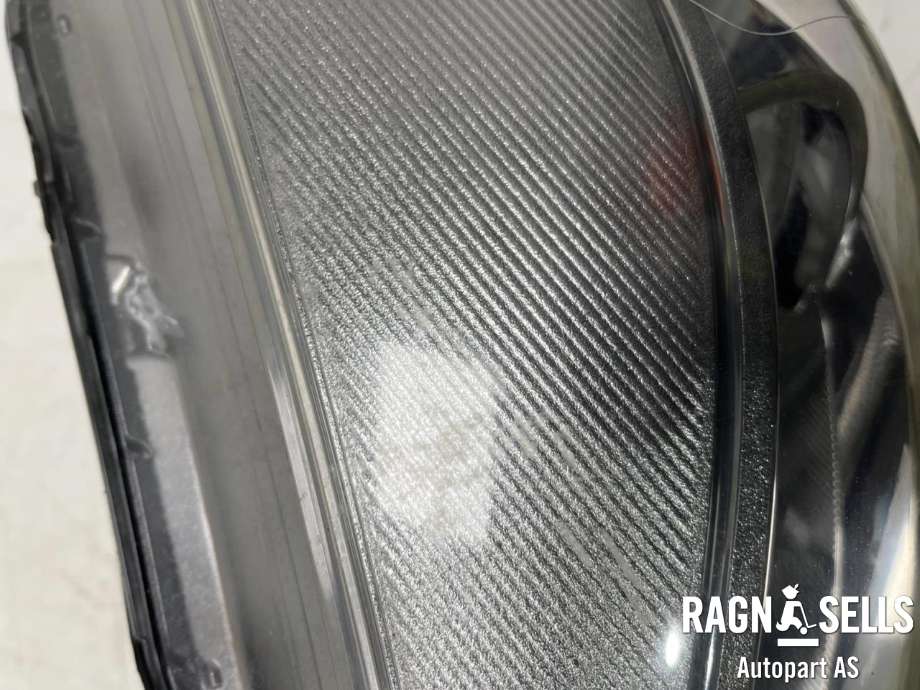 Frontlykt venstre halogen til Opel Corsa D 2006-2014 (1226125||95507717)