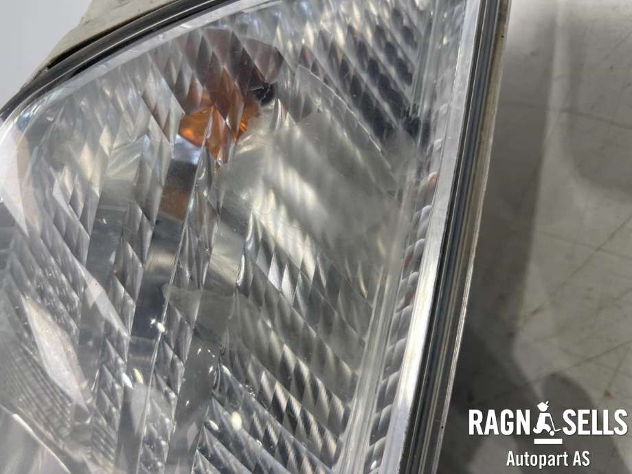 Frontlykt venstre halogen til Škoda Octavia 2005-2008 (Type II, Fase 1) (1Z1 941 017 P|)