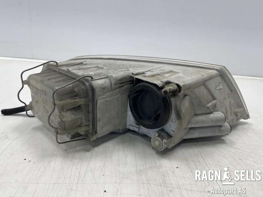 Frontlykt venstre halogen til Škoda Octavia 2005-2008 (Type II, Fase 1) (1Z1 941 017 P|)