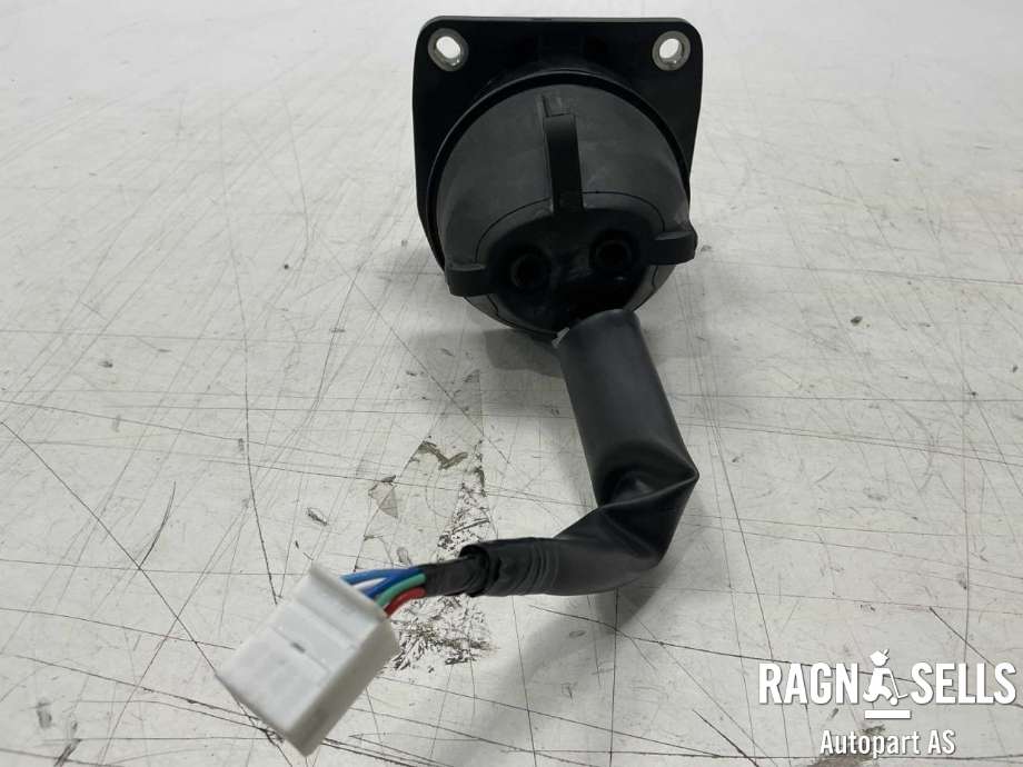 Batterilader inntak/luke til Mitsubishi Outlander 2015-->> (Type III, Fase 2)  (9482A150|)