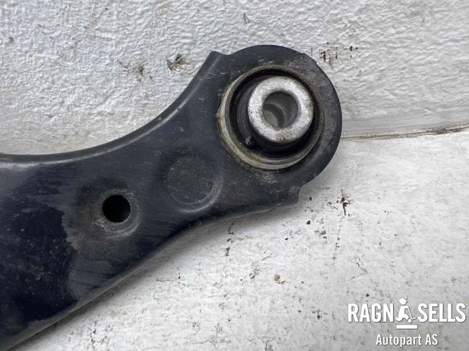 Bærebru høyre bak til Toyota RAV4 2019-->> (Type V)  (4877042050|)
