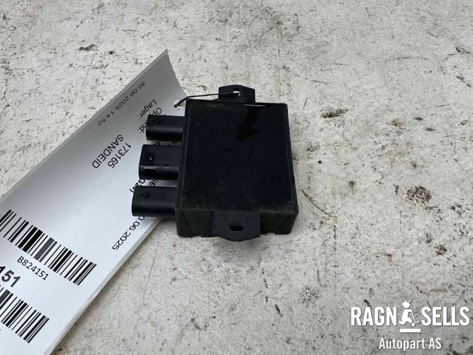 Sensor diverse til BMW i4 2021-->> (G26) (G26) (61 35 5 A69 F87|61 35 5 B32 845|5A74F44|24162310)