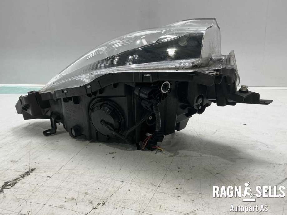 Frontlykt høyre full-LED til Nissan Leaf 2011-2017 (Type I)  (260103NL5A|)