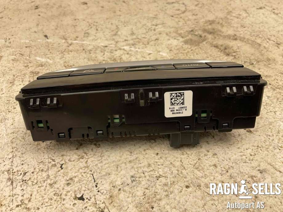 Varmeapparat betjening bak til BMW i4 2021-->> (G26) (G26) (61 31 5 A3B BF4|)