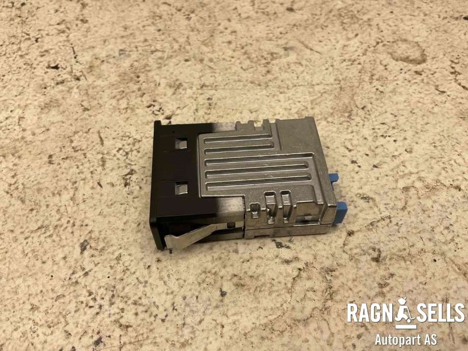 Diverse deler til BMW i4 2021-->> (G26) (G26) (84 10 5 A84 160|)