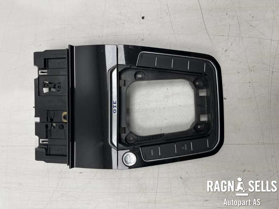 Dashbord askebeger til VW Passat, 2015-2019 (Fase 1) (B8) (B8) (3G 864 263)