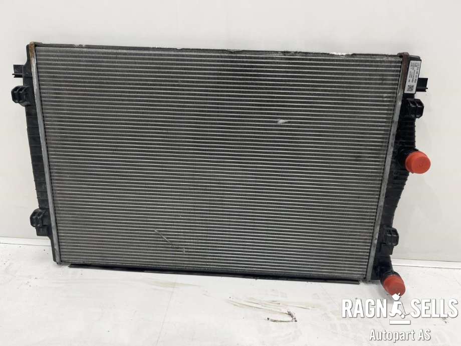 Radiator (automat gir) til VW Passat, 2015-2019 (Fase 1) (B8) (B8) (5Q0 121 251 EQ)