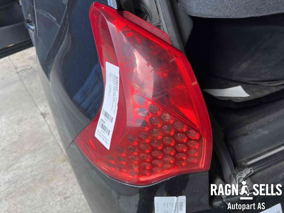 Baklykt venstre ytre til Peugeot 3008 2009-2016 (Type I) (6350 HC|)