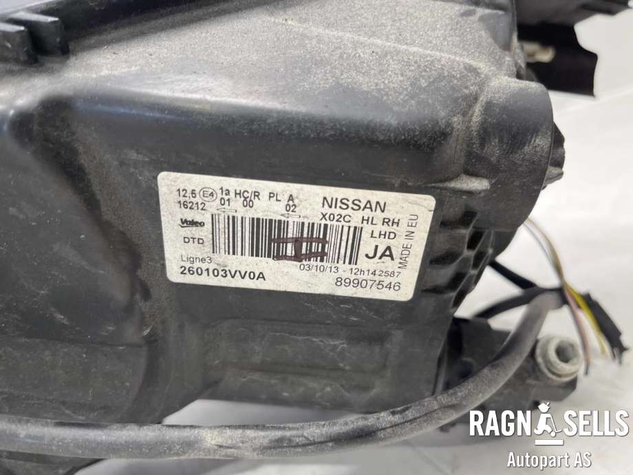 Frontlykt høyre halogen til Nissan Note 2013-2017 (Type II) (260103VV0A|)