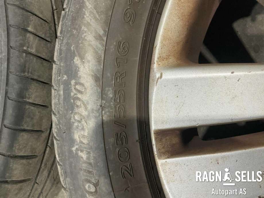 Hjulsett aluminium sommer til VW Passat 2005-2010 (B6) (B6) (LANDSAID|5X112/ET45/57.1|205/55R16|7J*16)
