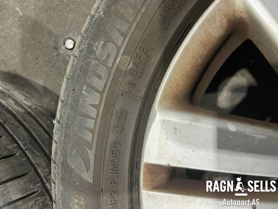 Hjulsett aluminium sommer til VW Passat 2005-2010 (B6) (B6) (LANDSAID|5X112/ET45/57.1|205/55R16|7J*16)