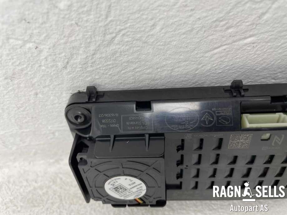 Dashbord trådløs mobillader til VW ID.7 2023-->>  (3P0 035 502 B|3P0 035 502|)