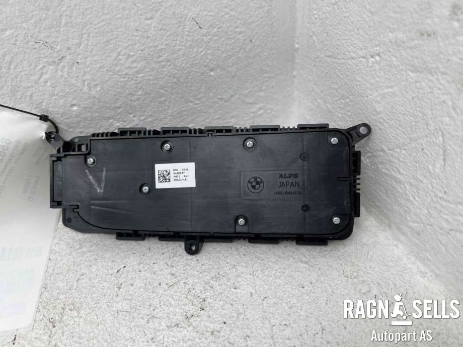 Bryterpanel førersete til BMW iX1 2023-->> (U11) (U11) (61 31 5 A1B FE7|)