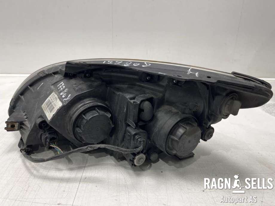 Frontlykt høyre halogen til Hyundai i30 2007-2012 (Type I) (921022R000|)