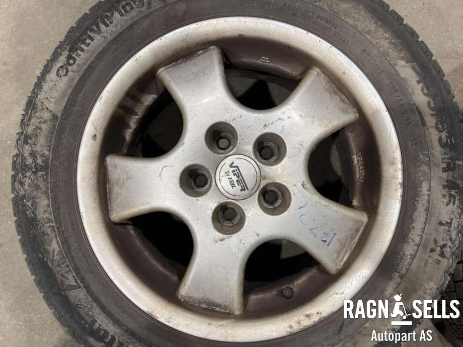 Felgsett aluminium til Volvo V50 2004-2007 (Fase 1)  (5X108/ET52.5/63.4|195/65R15|7JX15)