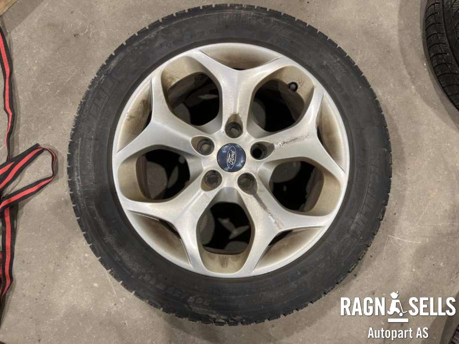 Hjulsett aluminium vinter til Ford Focus 2008-2010 (Type II, Fase 2)  (MICHELIN|5X108/ET52.5/63.4|205/55R16|)