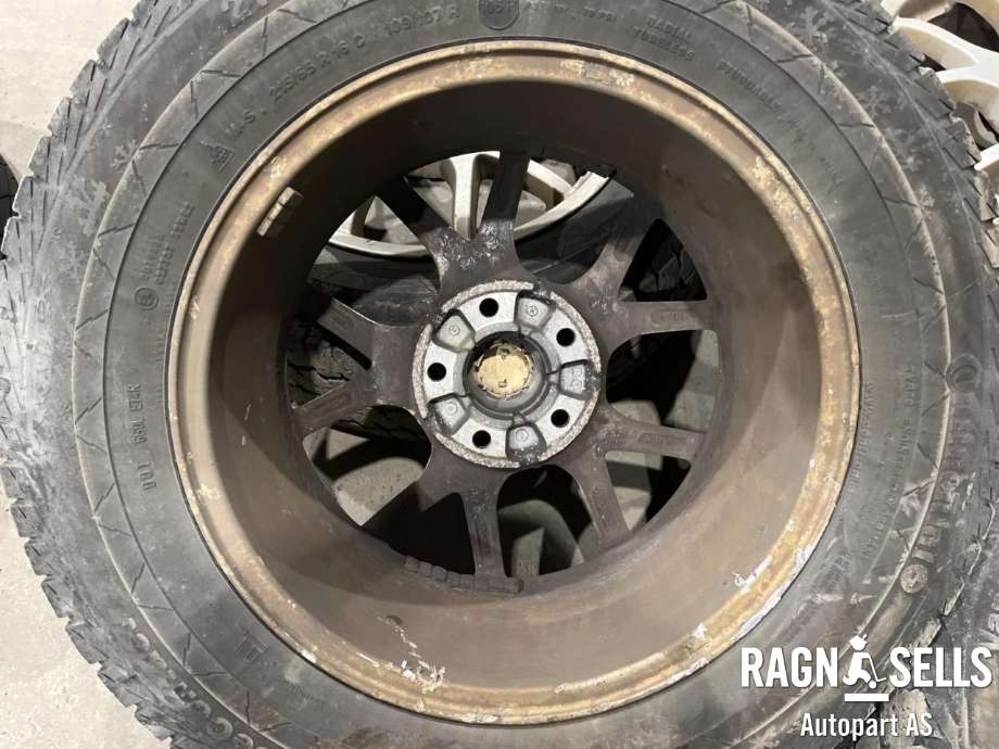 Felgsett aluminium til Nissan Qashqai 2007-2010 (Type I, Fase 1) (215/65R16C|5X114.3/ET40/66.1|)