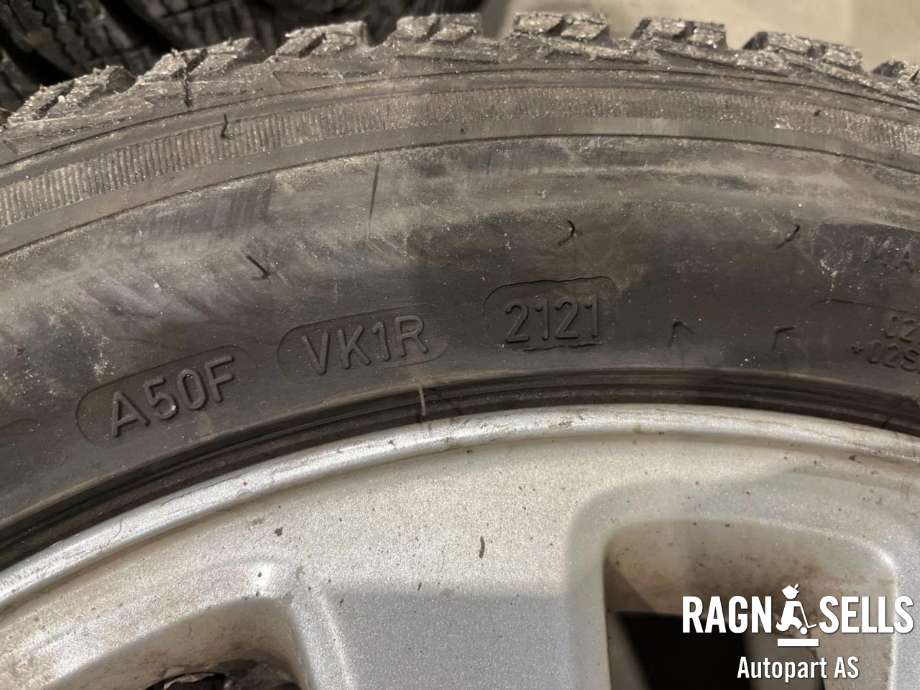 Hjulsett aluminium vinter til Volvo V50 2004-2007 (Fase 1)  (SAVA|5X108/ET52.5/63.4|205/55R16|6|5JX16)