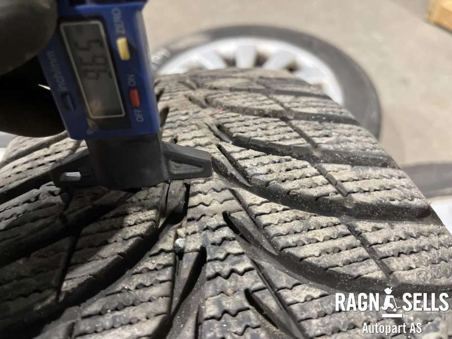 Hjulsett aluminium vinter til Volvo V50 2004-2007 (Fase 1)  (SAVA|5X108/ET52.5/63.4|205/55R16|6|5JX16)