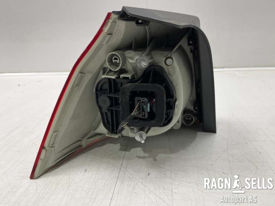 Baklykt høyre ytre til VW Golf VI 2008-2012  (1K6 945 096 AA|)
