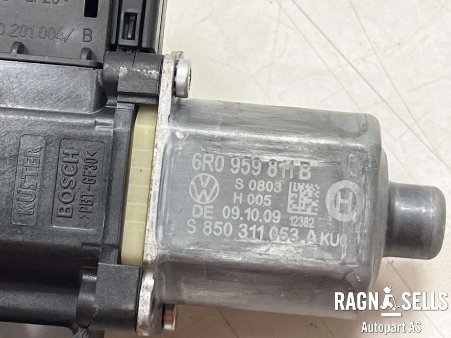 Ruteheis, kun motor, venstre bak til VW Polo 2009-2014 (Type V, Fase 1) (6R0 959 811 N|)