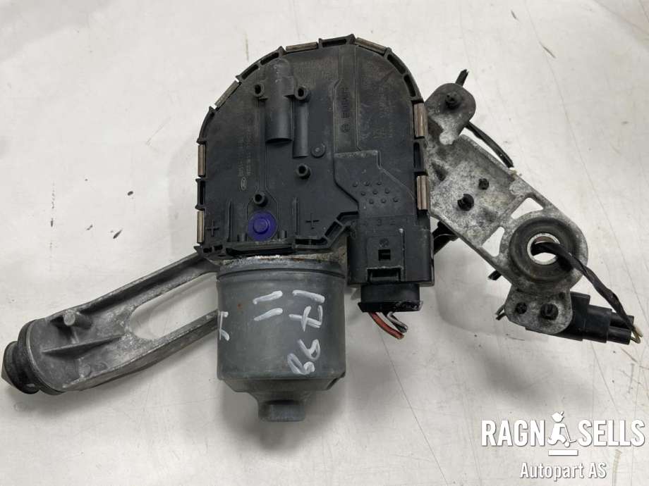 Viskermotor foran høyre til Ford Focus 2011-2014 (Type III, Fase 1)  (2135685|)