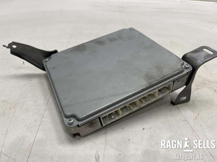 Styreenhet motor til Toyota Avensis 2003-2008 (Type II) (8966105A52|)
