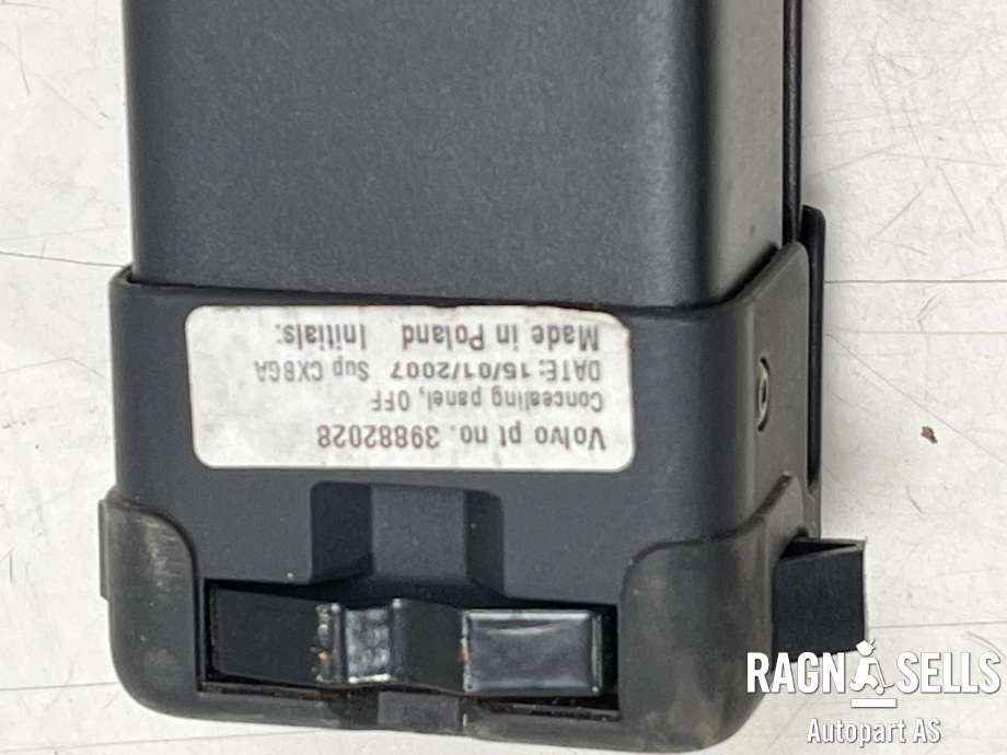 Bagasjerom rollon til Volvo V50 2007-2012 (Fase 2)  (39882028|)