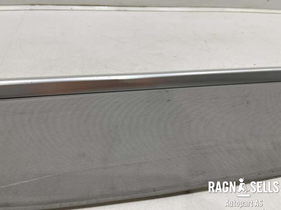 Bagasjerom rollon til Toyota Prius +7 2012-2020 (Type III) (stasjonsvogn) (stasjonsvogn) (6491047020B0|)