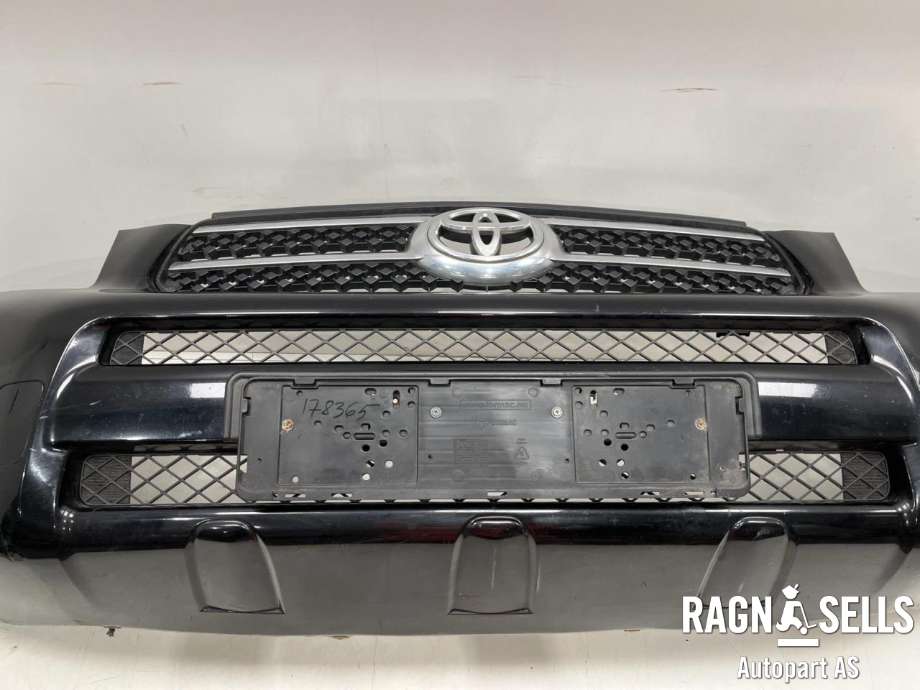 Støtfanger foran til Toyota RAV4 2006-2009 (Type III, Fase 1) (5211942933|5211942967|)