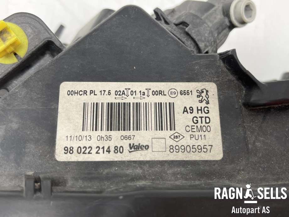 Frontlykt venstre halogen til Peugeot 208 2012-2019 (Type I) (16 082 065 80|)