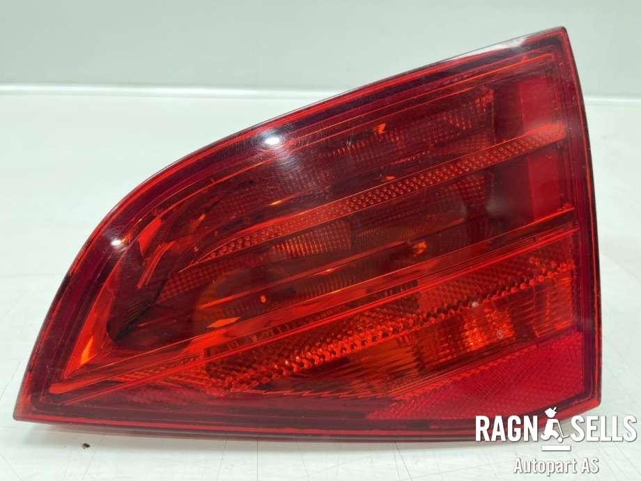 Baklykt høyre indre til Audi A4, 2007-2014 (Type IV) (B8) (B8) (8K9 945 094)