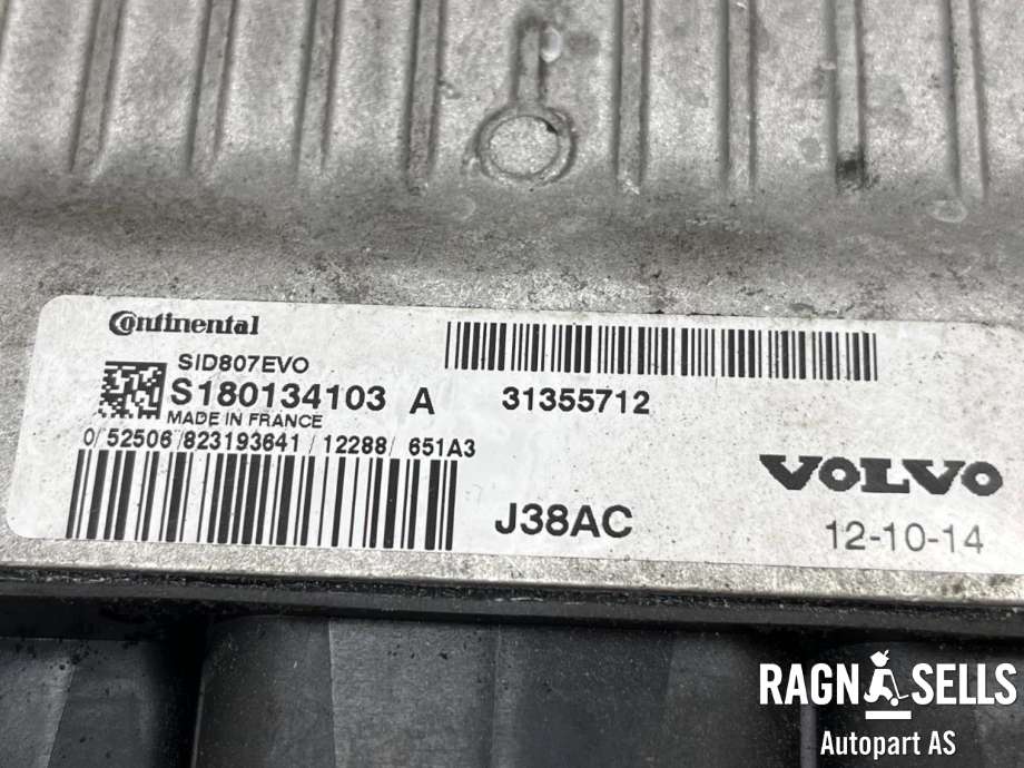 Styreenhet motor til Volvo V40 2012-2019 (36000608|)