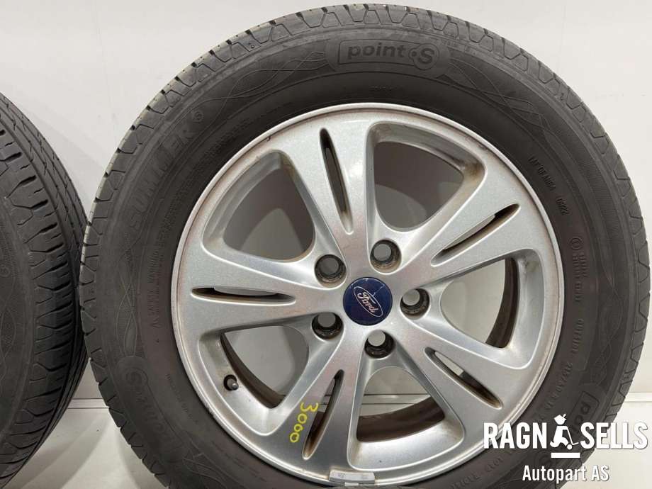 Felgsett aluminium til Ford Kuga 2008-2012 (Type I)  (POINT*S|5*108/ 6|5J*16/63|4|215/60R16|ET50)
