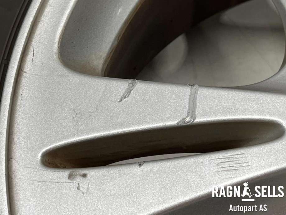 Felgsett aluminium til Ford Kuga 2008-2012 (Type I)  (POINT*S|5*108/ 6|5J*16/63|4|215/60R16|ET50)